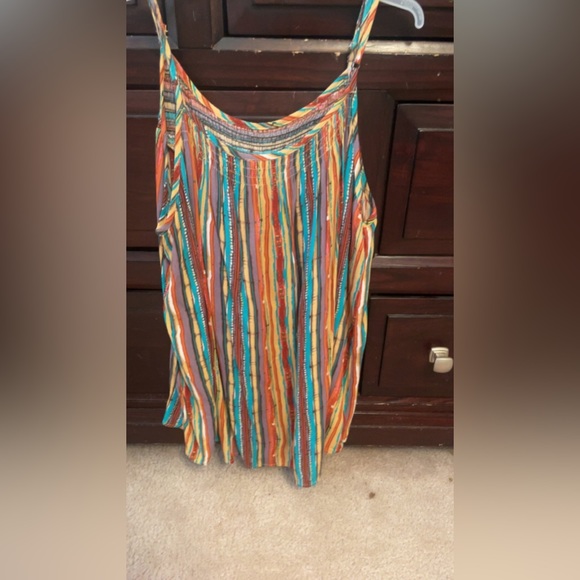 Adorable tank top - Picture 1 of 2